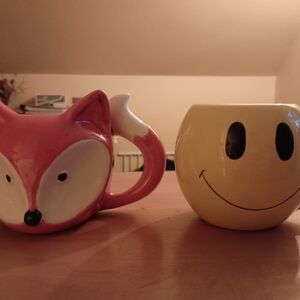 Adorable Ceramic Fox & Smiley Face Mug, Set of 2